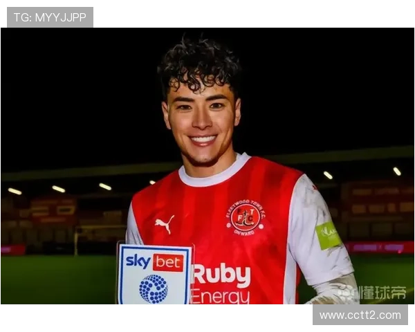 菲律宾归化热刺青训前锋帕特森